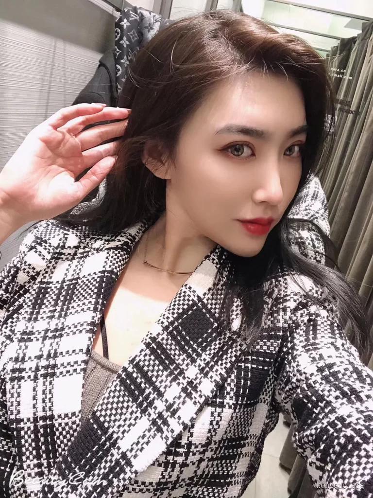 图片[2]-林子琳喵 – 微信朋友圈系列图片&视频-cos领域