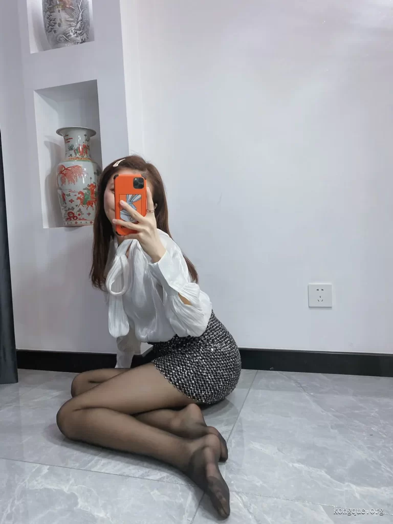 图片[5]-杨大乐乐很靠谱 – 朋友圈系列套图&视频-cos领域